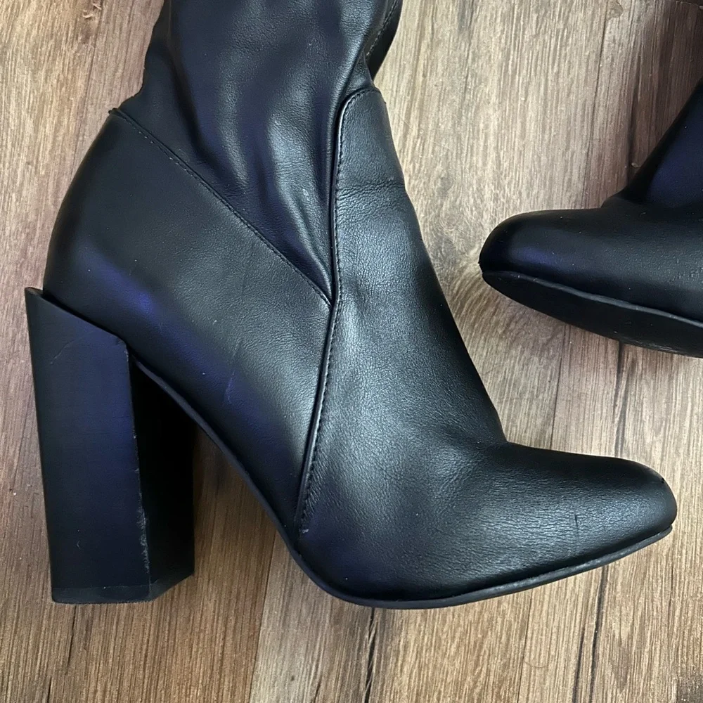 Steve Madden Black Over-the-Knee Boots 5.5 - Picture 3 of 8